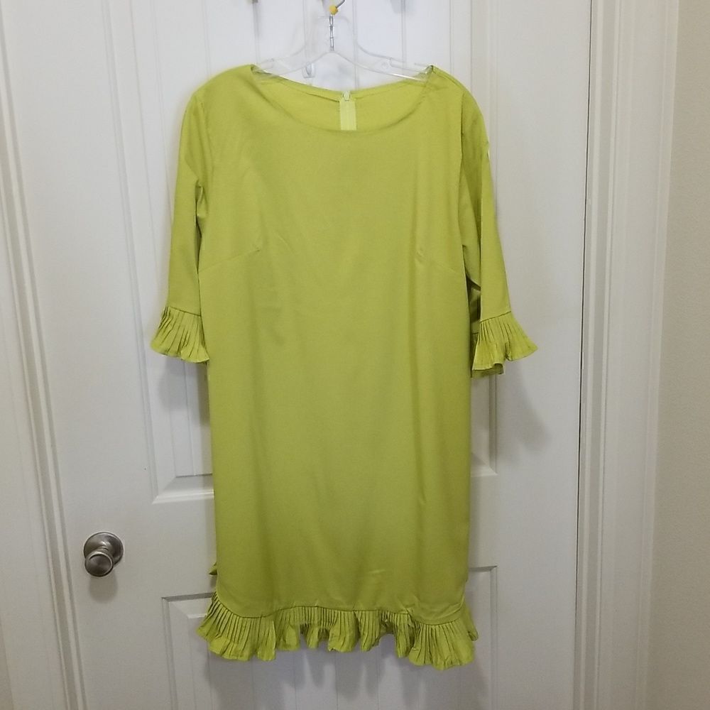 Plus Size Solid Half Sleeve Pleated Irregular Min… - image 3